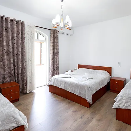 Hotel Ajka Berat