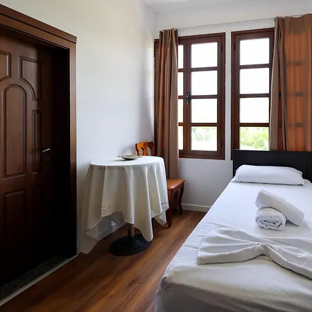 Hotel Ajka Berat