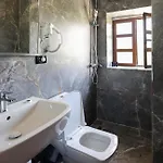 Ajka Otel Berat