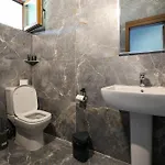 Otel Ajka Berat
