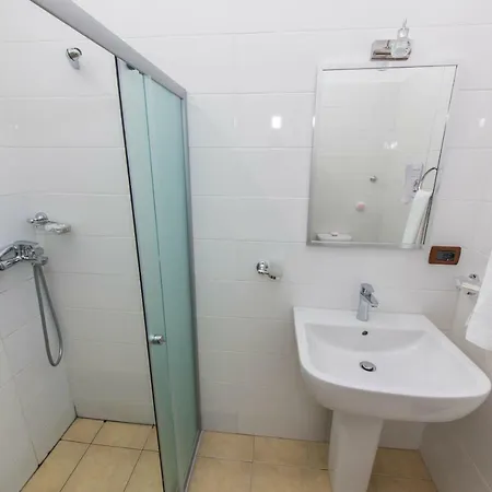 Ajka 3* Berat